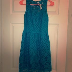 Lace Teal Sleeveless Dress